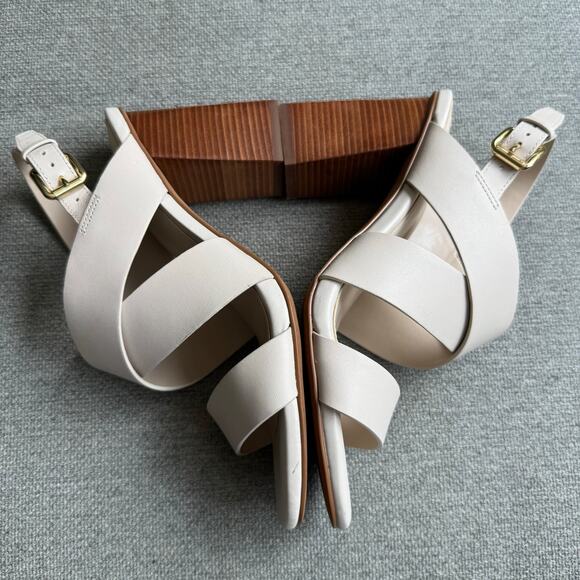 COLE HAAN Women's Cynthia Block Heel Sandal Leather Pumice Stone/Brown Sz 6 - Picture 7 of 13